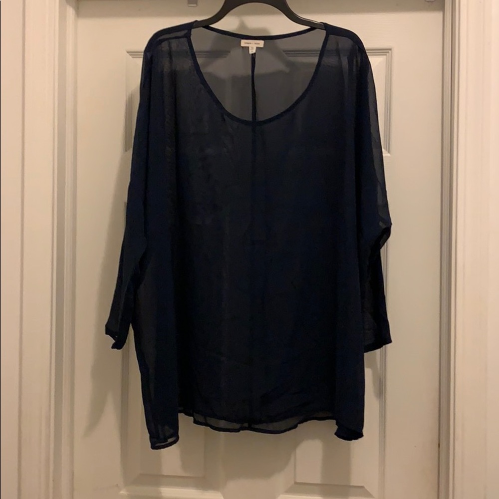 Navy transparent piko-like top